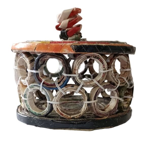 Coiled Paper Basket With Lid Vintage Handmade Pinwheel Design Recycled Newspaper - Picture 9 of 16